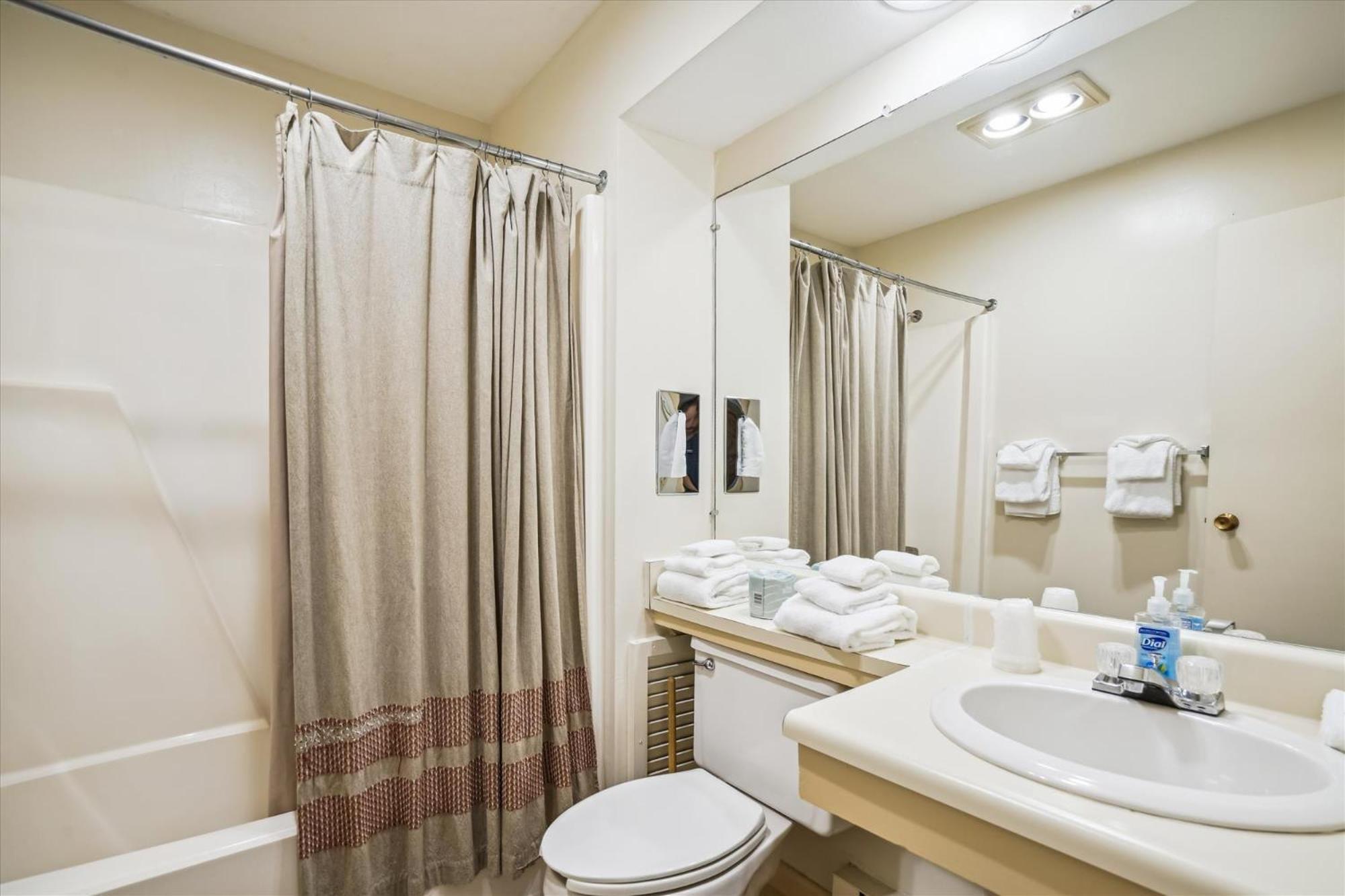 Cedarbrook Queen Suite 106 キリングトン エクステリア 写真